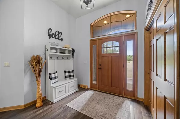 Eagle, WI 53119,S91W35161 Prairie COURT