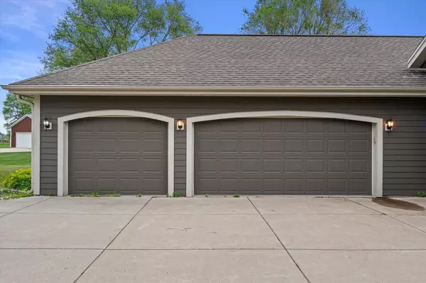 Eagle, WI 53119,S91W35161 Prairie COURT