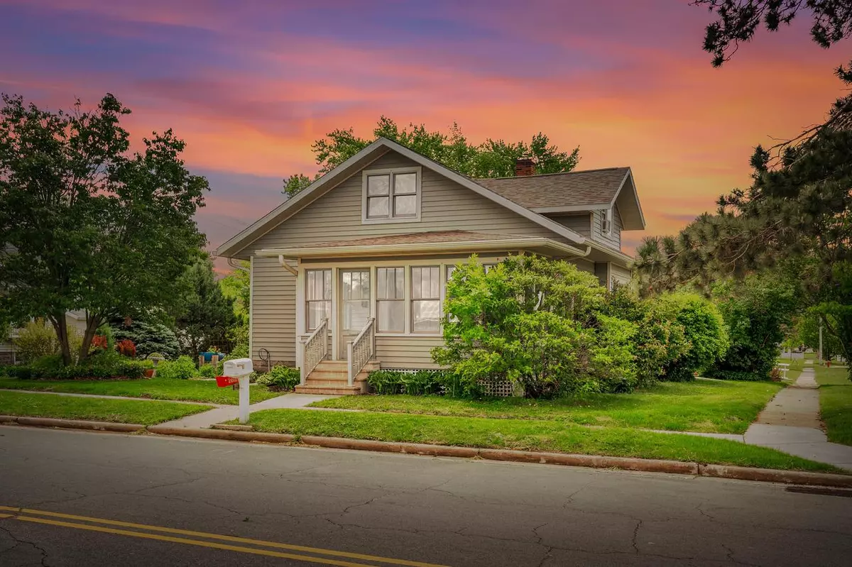 West Salem, WI 54669,405 GARLAND STREET E