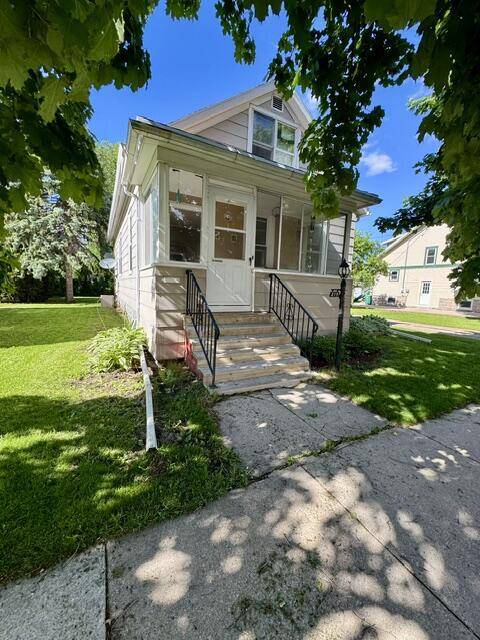 219 E 9th STREET, Fond Du Lac, WI 54935