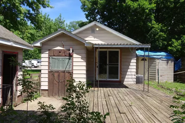 La Crosse, WI 54603,1305 La Crescent STREET