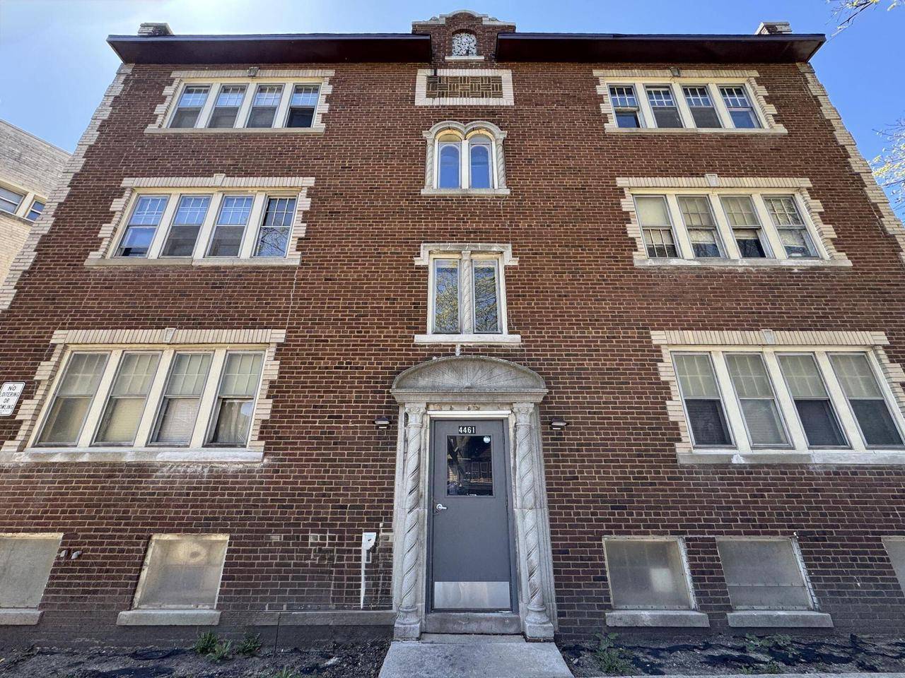 Milwaukee, WI 53209,4461 N 28th STREET