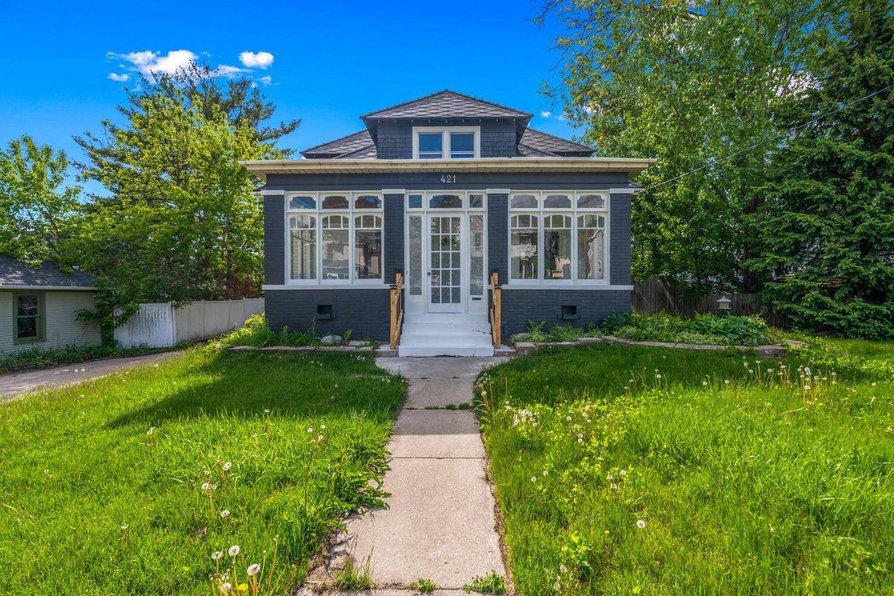 421 First STREET, Hartford, WI 53027