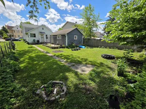 Watertown, WI 53098,218 Emerald STREET