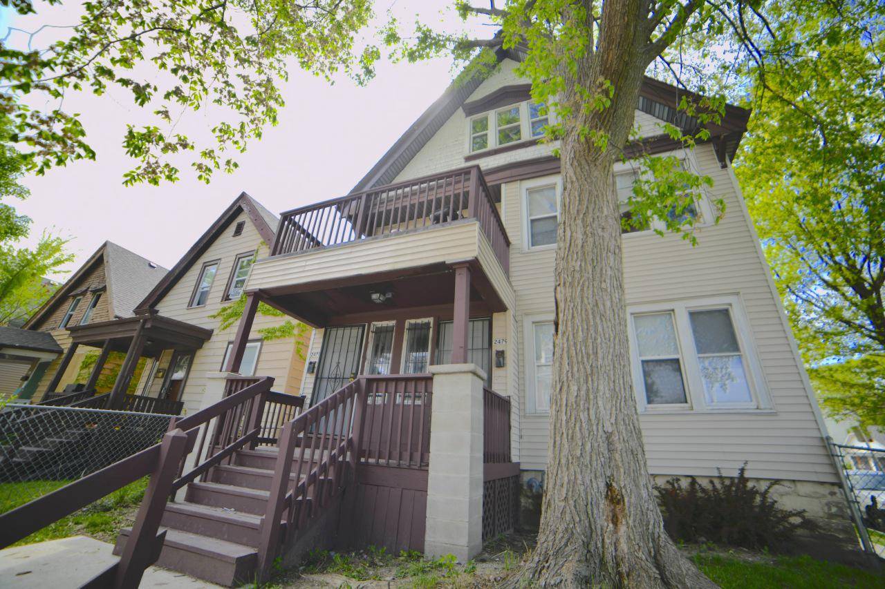 2477 N 37th STREET #2479, Milwaukee, WI 53210