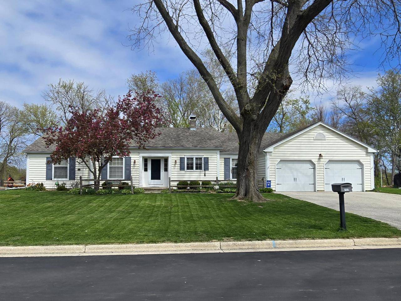 757 Pinecrest DRIVE, Jefferson, WI 53549