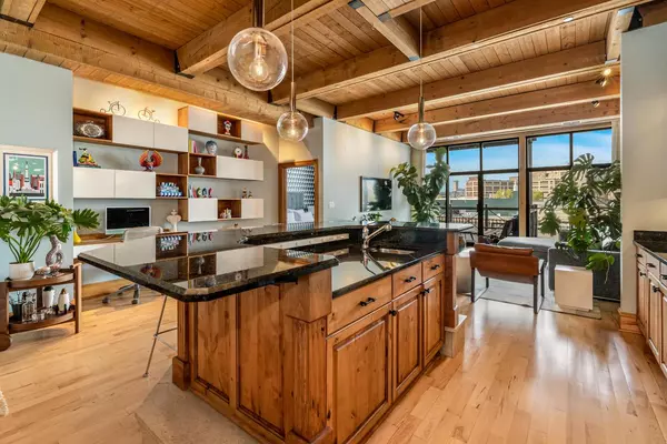 601 E Erie STREET #205, Milwaukee, WI 53202