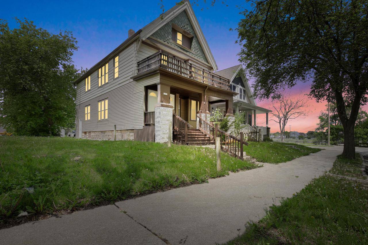 3381 N 26th STREET #3383, Milwaukee, WI 53206