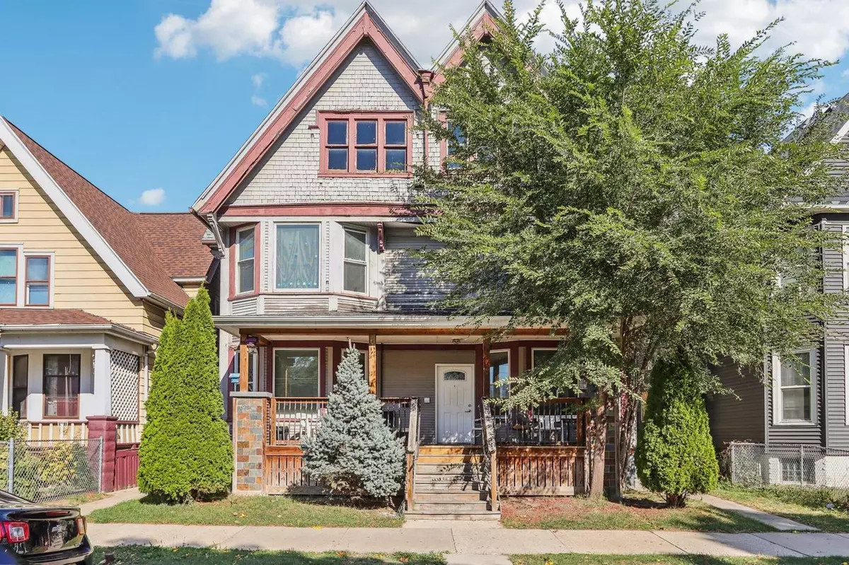 Milwaukee, WI 53204,1022 W Madison STREET #1024
