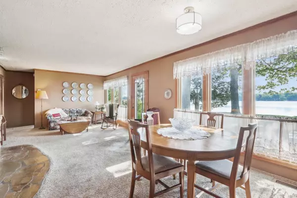 Summit, WI 53066,950 N Dousman ROAD