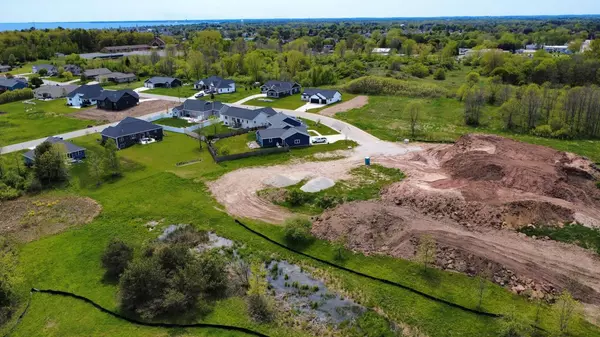 Two Rivers, WI 54241,Lt18 SANDY RIDGE DRIVE #Blk4
