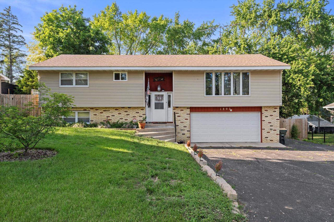1802 Pheasant AVENUE, Twin Lakes, WI 53181