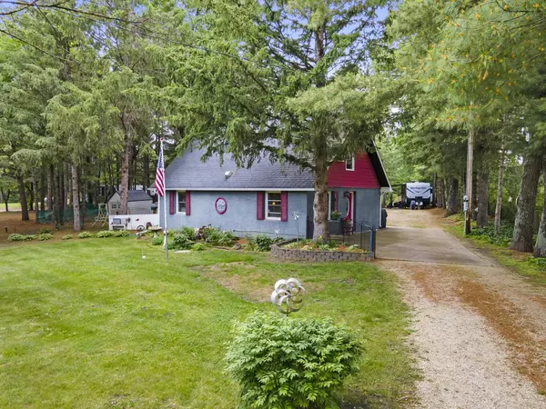 W1802 Davis Creek  RD, Mindoro, WI 54644