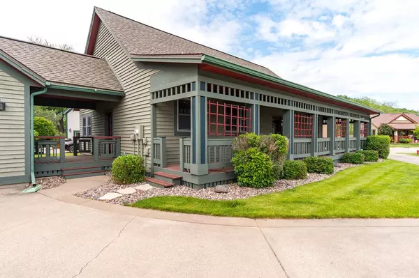 La Crosse, WI 54601,3104 Macharley LANE