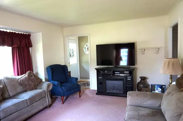 Port Washington, WI 53074,118 Summit DRIVE