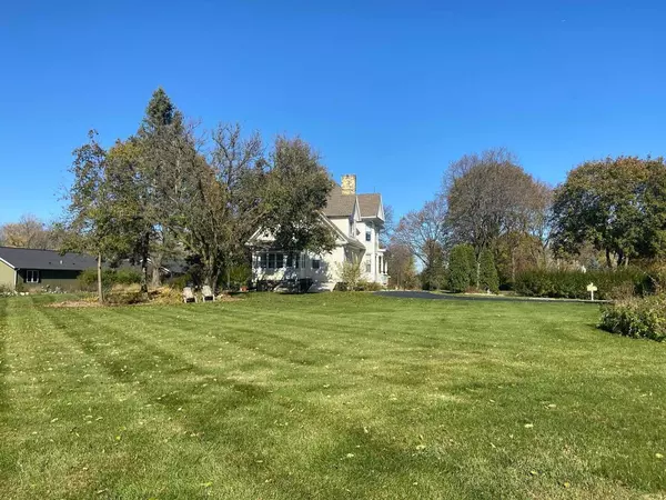 Wales, WI 53183,101 James STREET