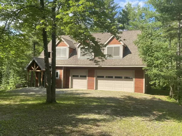 N11831 Menominee Shores DRIVE, Wausaukee, WI 54177