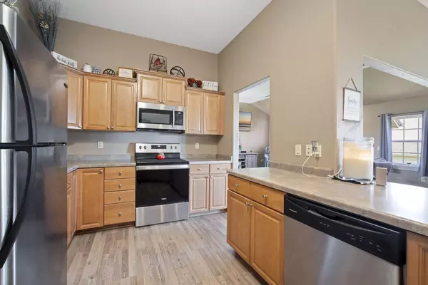 Slinger, WI 53086,1820 Stoney LANE