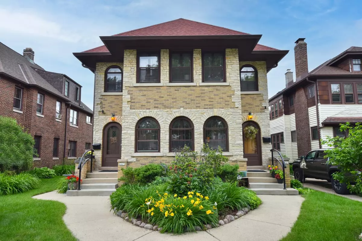 Shorewood, WI 53211,4425 N Cramer STREET #4427