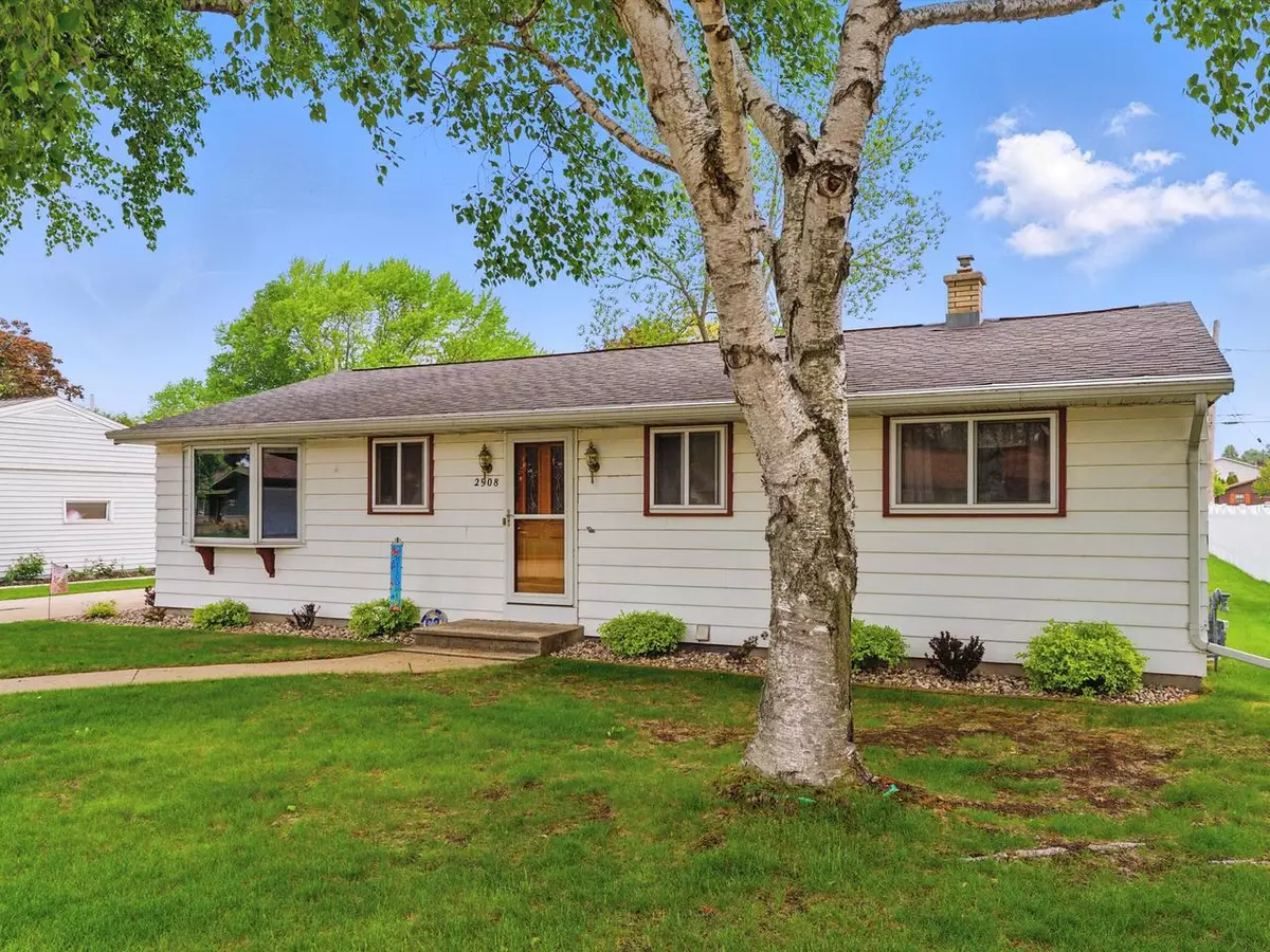 Two Rivers, WI 54241,2908 42nd STREET