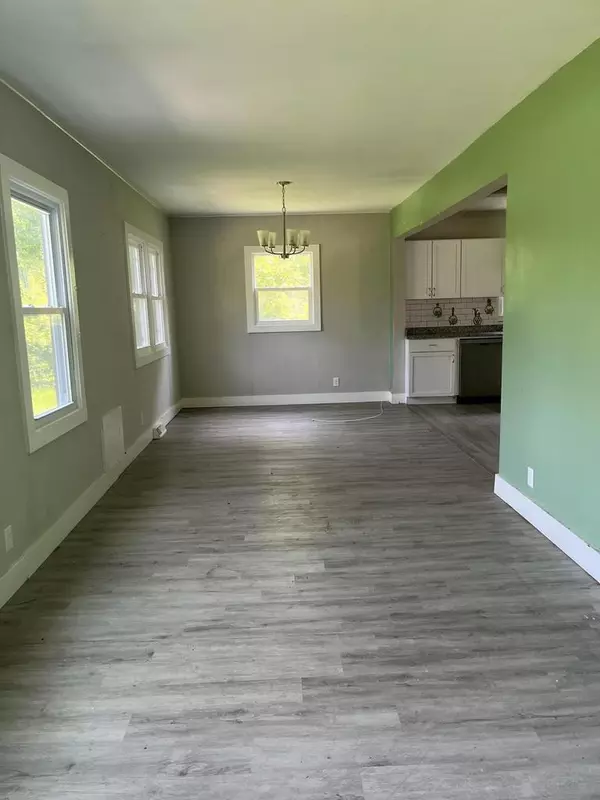 Big Bend, WI 53103,S87W22400 Forest Home AVENUE