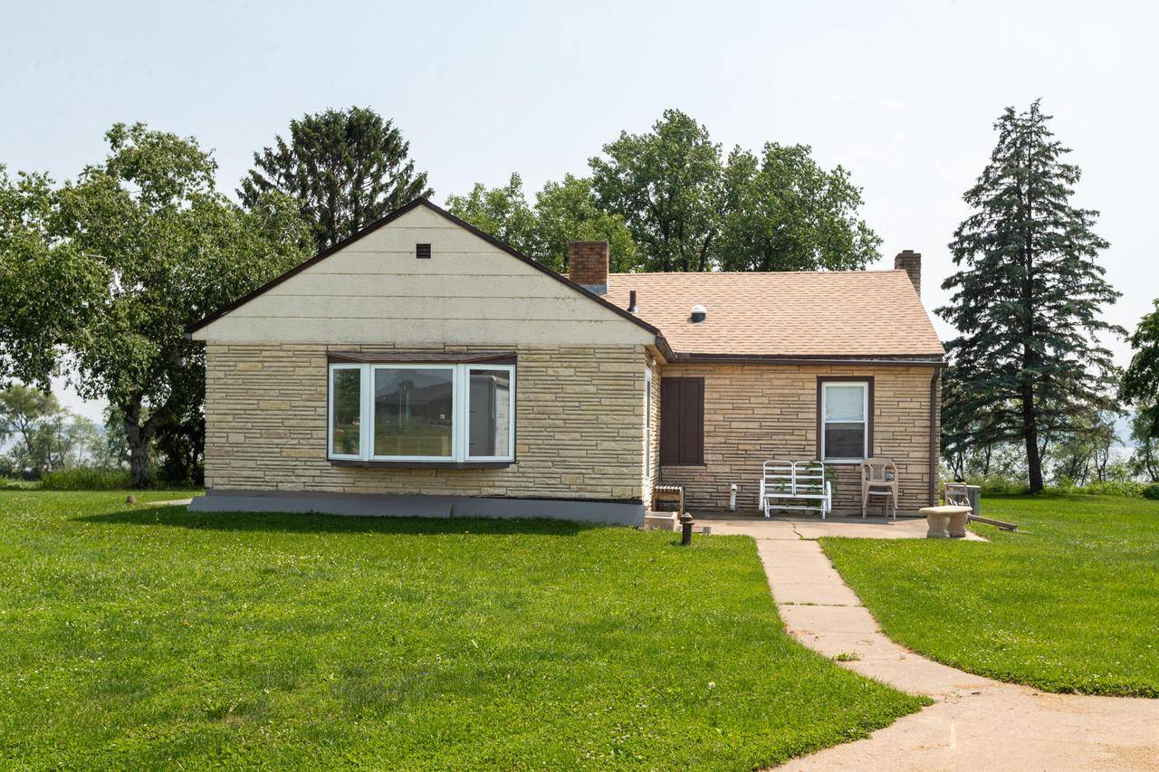 W7855 County Road ZB, Onalaska, WI 54650