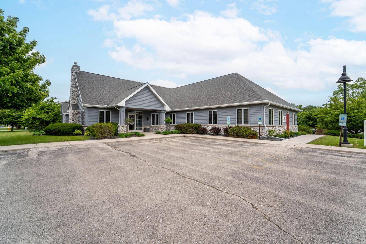 952 S Park AVENUE, Fond Du Lac, WI 54935
