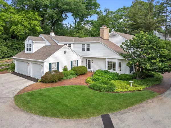 Elm Grove, WI 53122,885 Grandview DRIVE