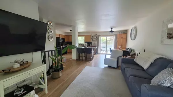 Watertown, WI 53098,605 Hidde DRIVE