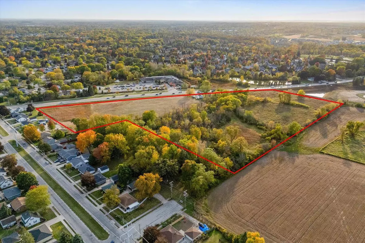 Grafton, WI 53024,4906 State Road 60