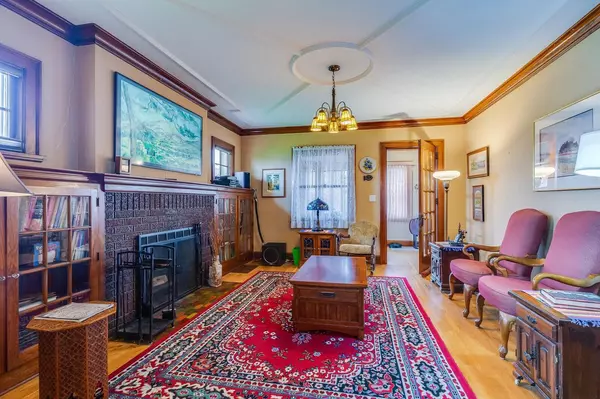 La Crosse, WI 54601,2106 West AVENUE S