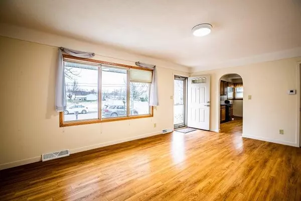 Onalaska, WI 54650,503 4th AVENUE N