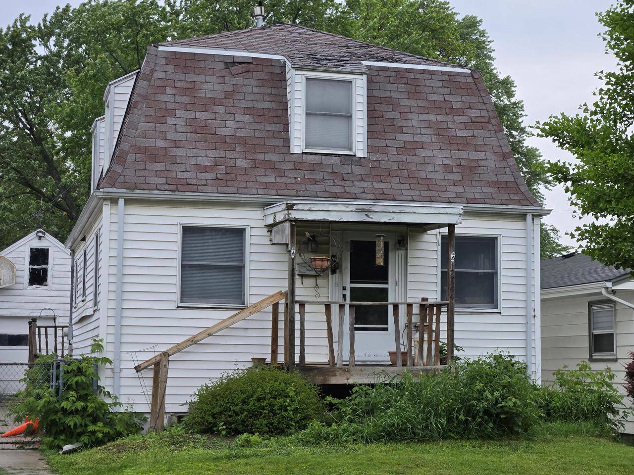 12744 W Peck PLACE, Butler, WI 53007