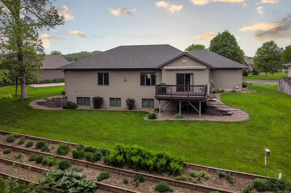 Holmen, WI 54636,426 Russell DRIVE S