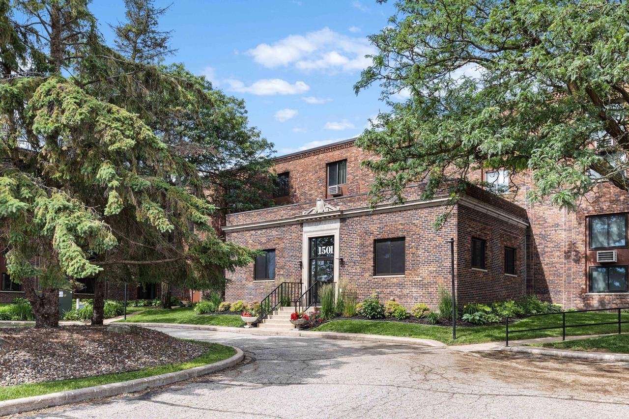 1501 Rose STREET ##22, La Crosse, WI 54603