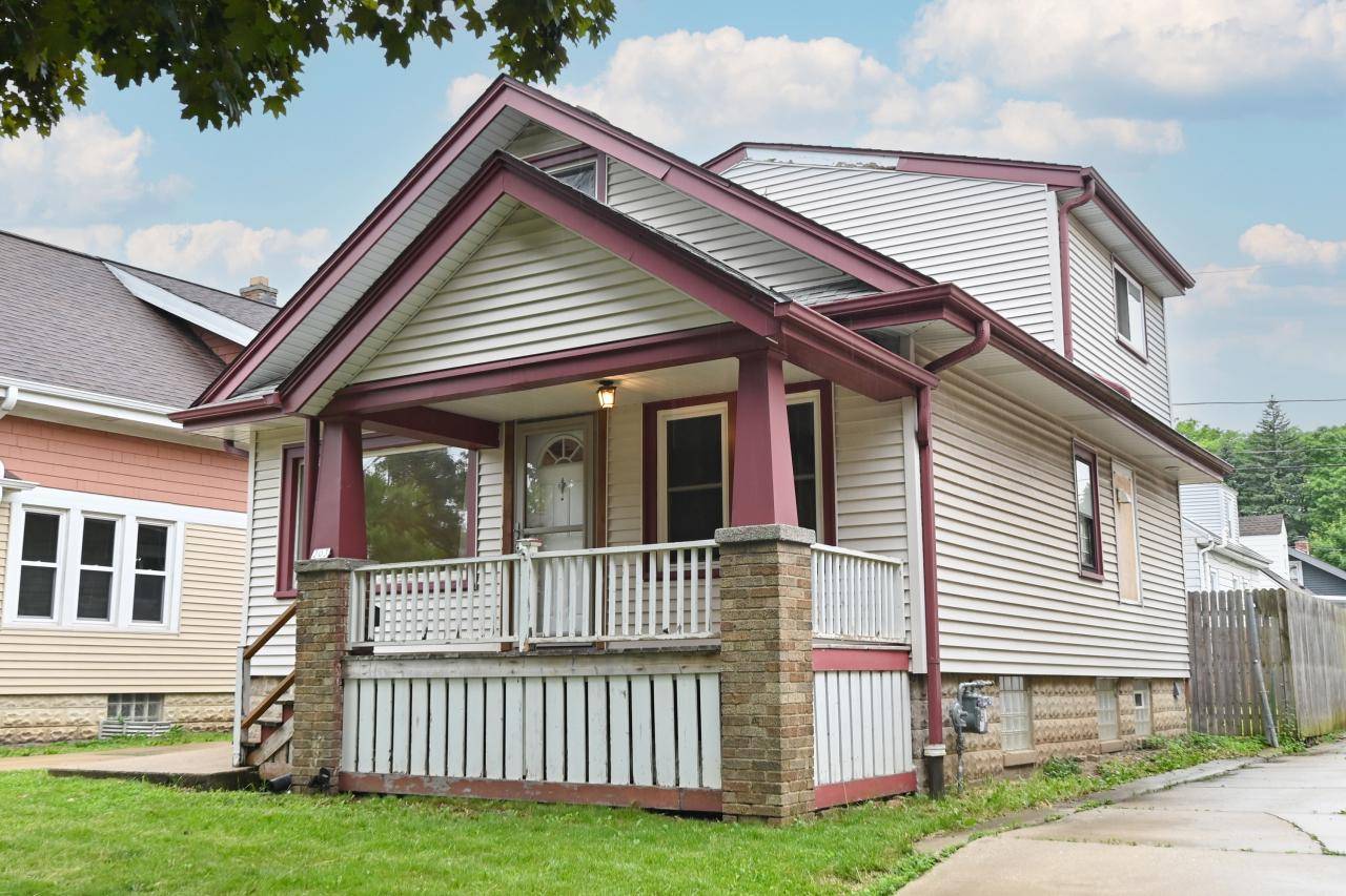 203 N 71st STREET, Milwaukee, WI 53213