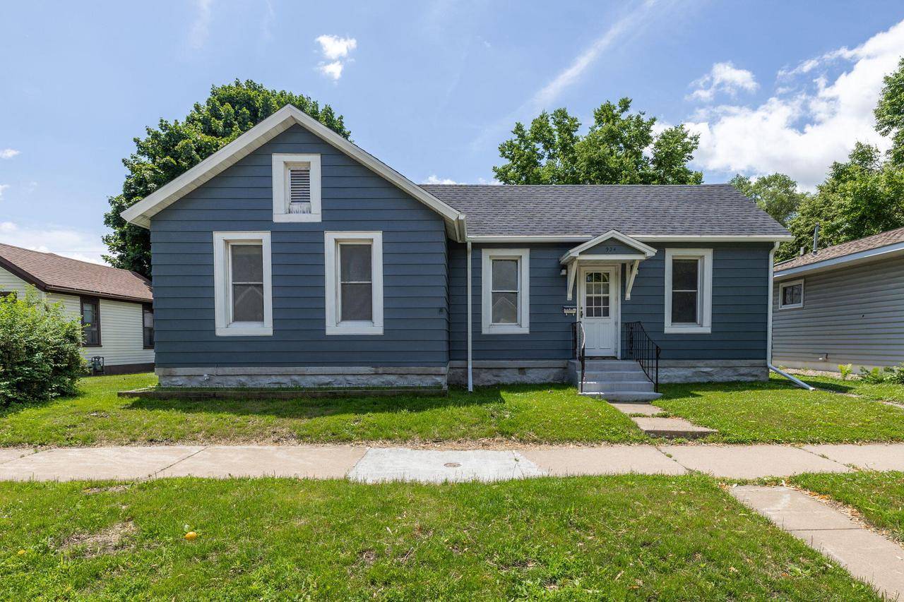 924 Redfield STREET, La Crosse, WI 54601