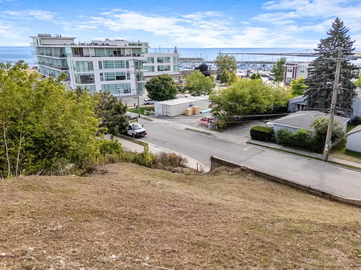 Port Washington, WI 53074,Lt1 JOHNSON STREET