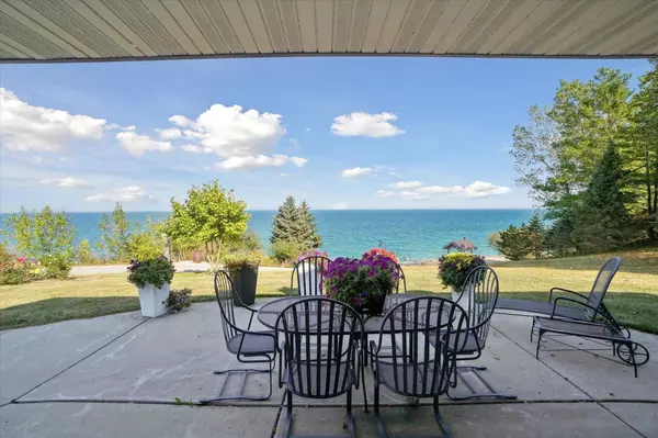 Racine, WI 53402,7001 Novak ROAD