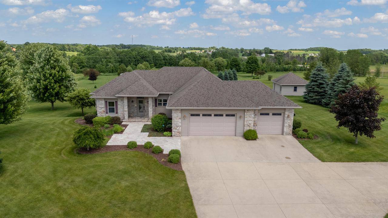 N731 Moraine DRIVE, Campbellsport, WI 53010