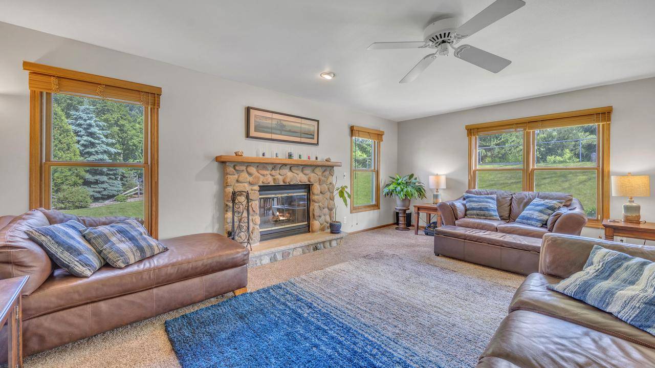 Sheboygan, WI 53081,1001 Carmen AVENUE