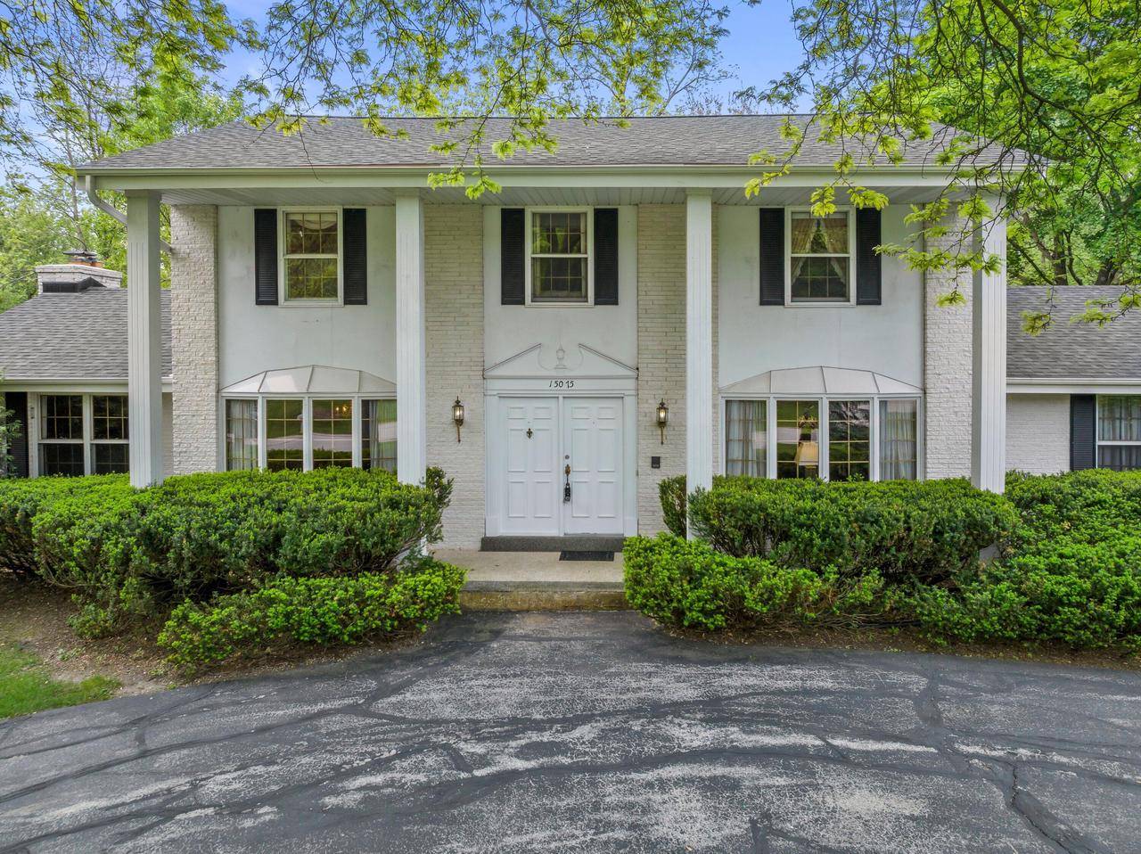 15075 Kings Ridge COURT, Brookfield, WI 53005
