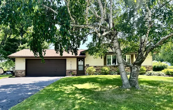 2608 Longview COURT, La Crosse, WI 54601