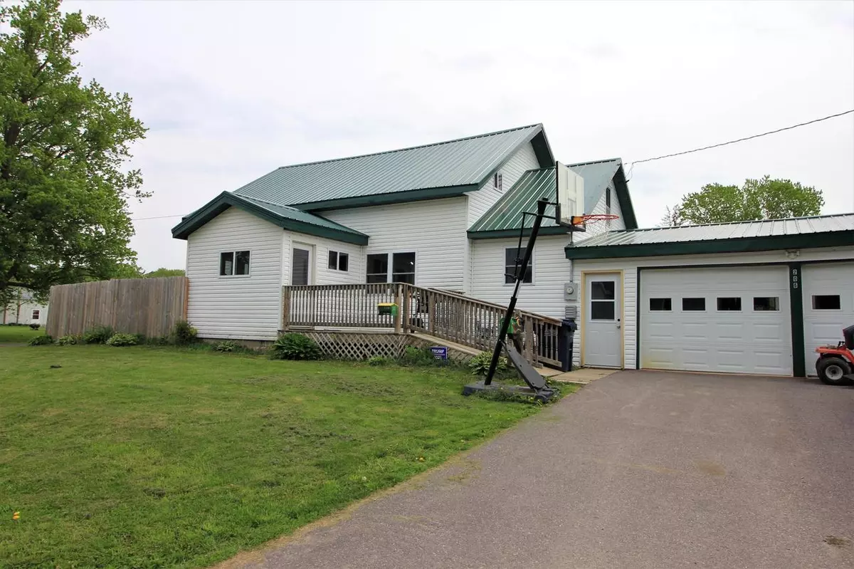 La Farge, WI 54639,206 S Silver STREET