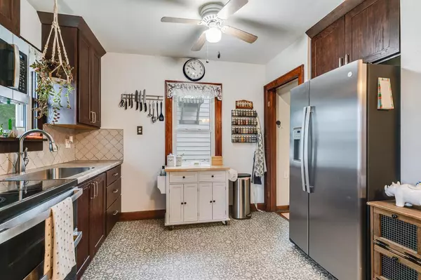 La Crosse, WI 54601,2837 South AVENUE