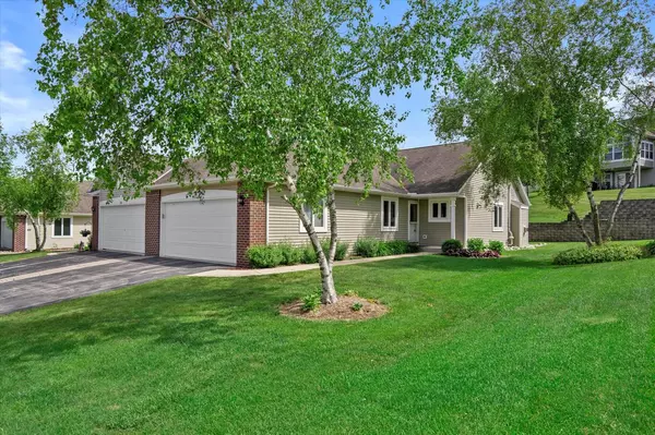 Port Washington, WI 53074,951 Algoma DRIVE