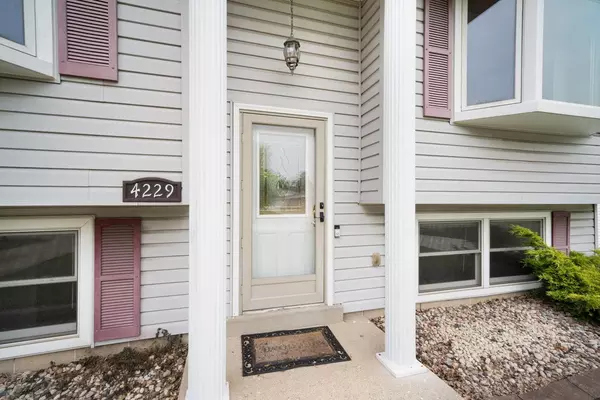 Greenfield, WI 53228,4229 S 90th STREET