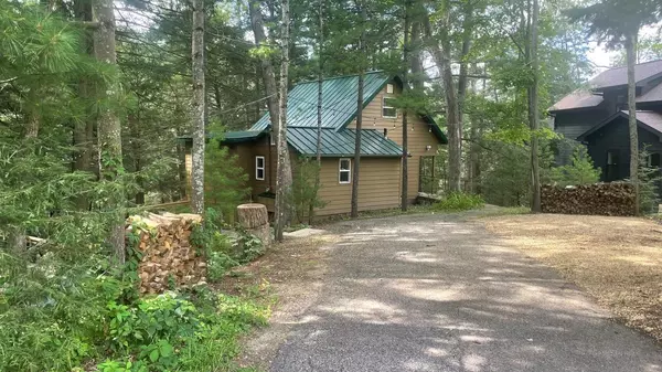 Baraboo, WI 53913,311 Alcan DRIVE