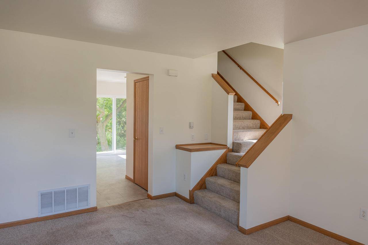 Elkhorn, WI 53121,49 E Sedgemeadow STREET