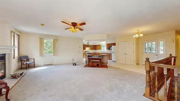 Sharon, WI 53585,111 Martin STREET